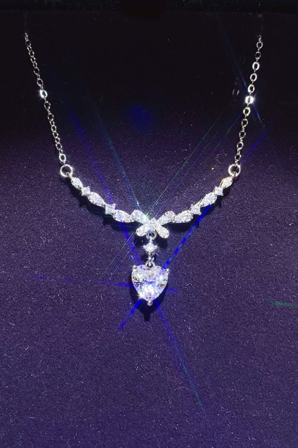 Dazzling Solitaire Necklace™