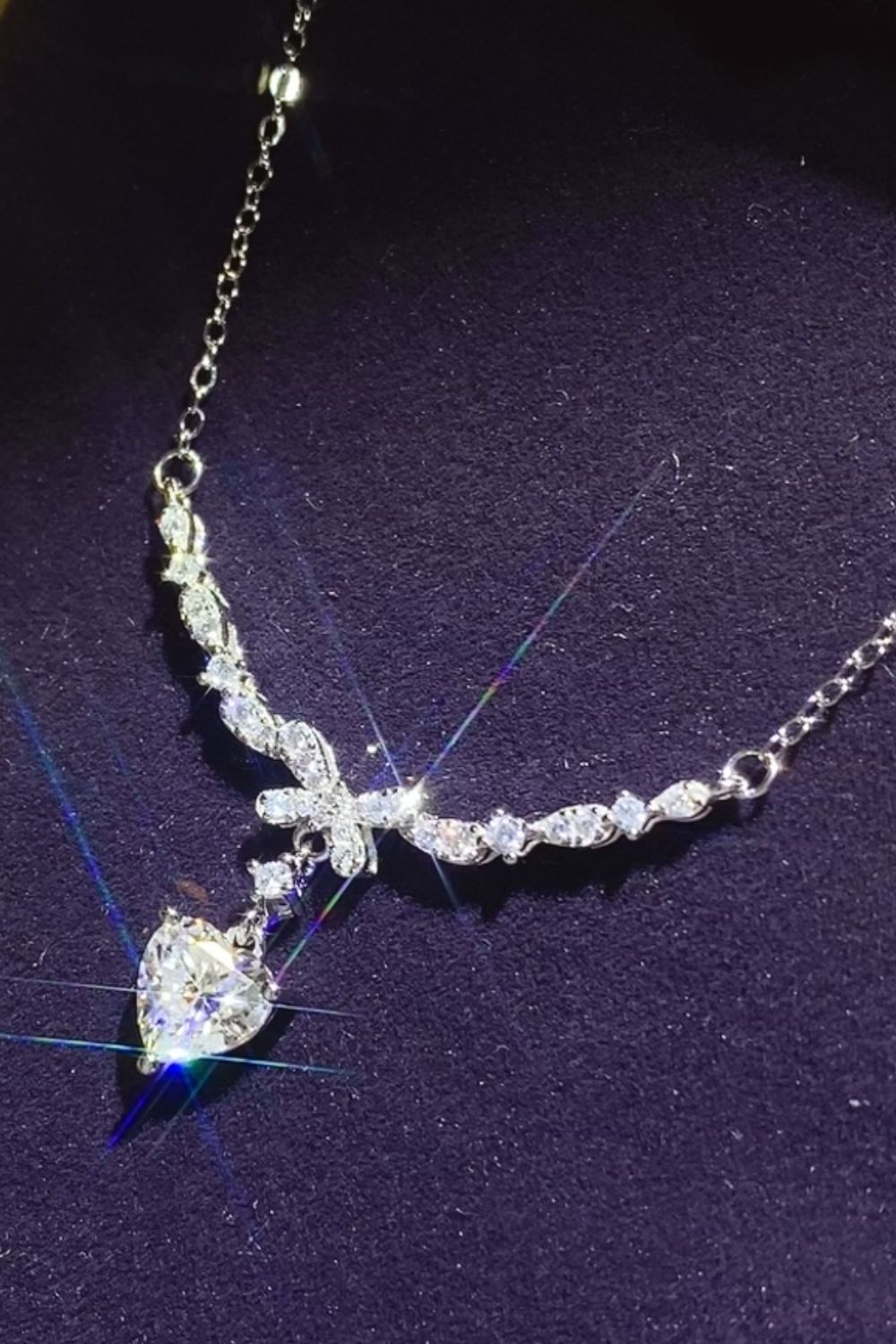 Dazzling Solitaire Necklace™